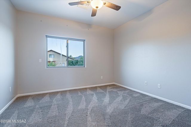 282 N Suntan Drive, Vail, AZ 85641