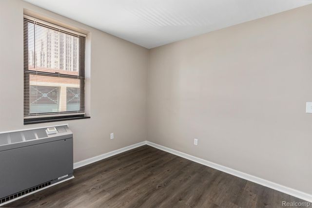 629 W Milwaukee Street 201, Detroit, MI 48202