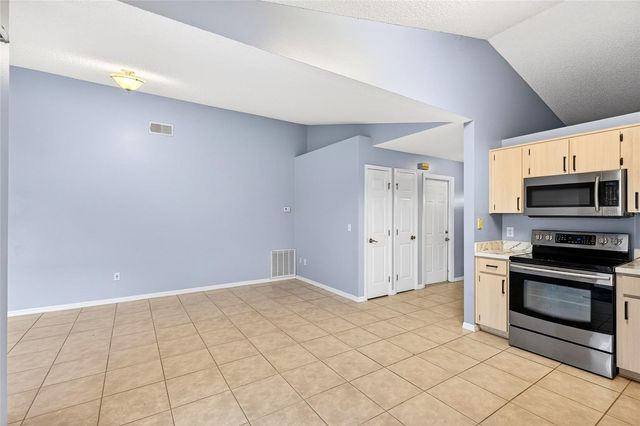 216 ROBBINS REST CIRCLE, Davenport, FL 33896