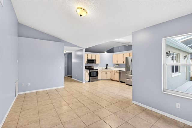 216 ROBBINS REST CIRCLE, Davenport, FL 33896