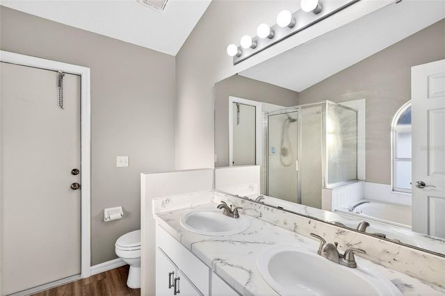 216 ROBBINS REST CIRCLE, Davenport, FL 33896