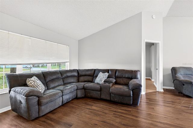 216 ROBBINS REST CIRCLE, Davenport, FL 33896