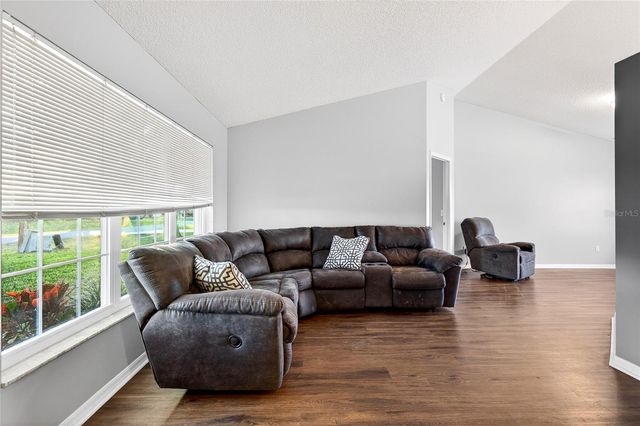 216 ROBBINS REST CIRCLE, Davenport, FL 33896