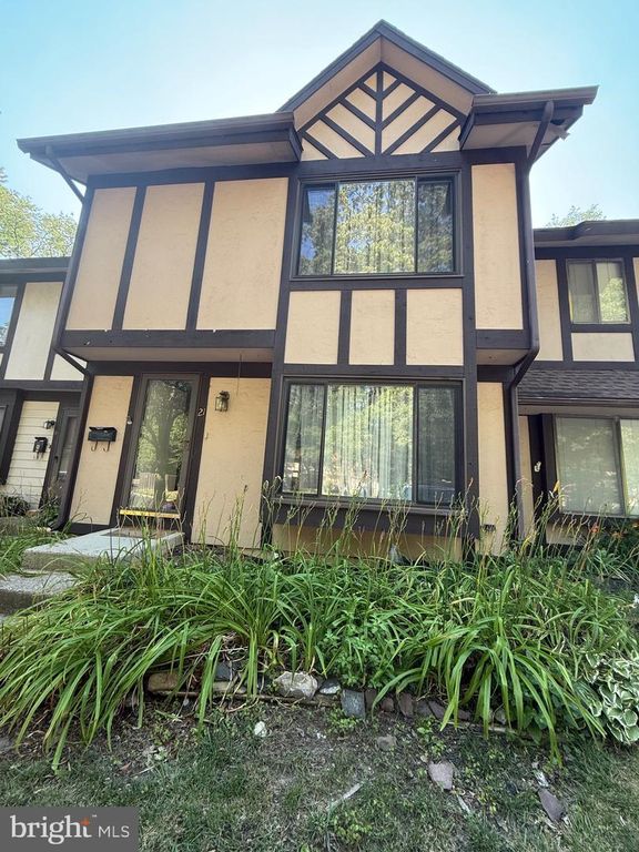 21 MULBERRY CT, Lumberton, NJ 08048