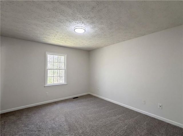 100 Stone Creek Drive, Covington, GA 30016