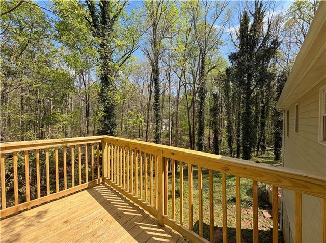 100 Stone Creek Drive, Covington, GA 30016