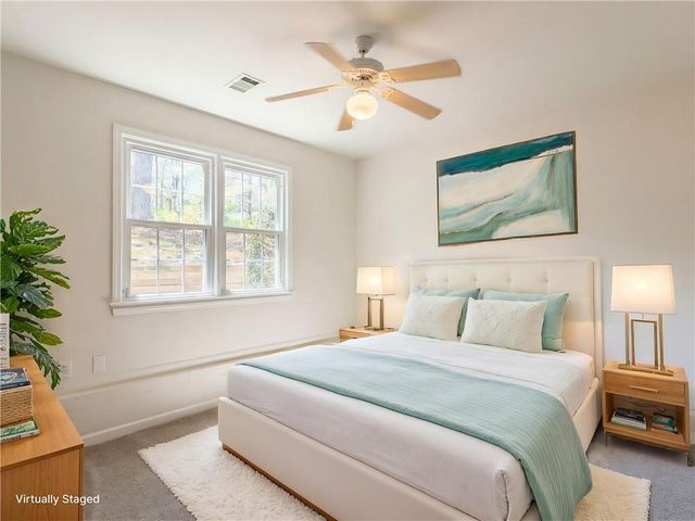 100 Stone Creek Drive, Covington, GA 30016