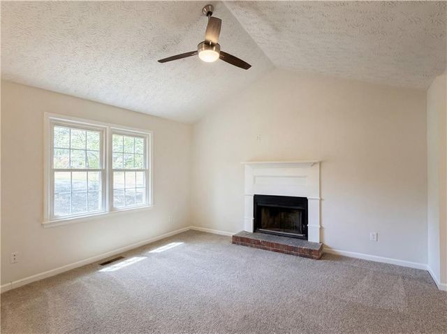 100 Stone Creek Drive, Covington, GA 30016