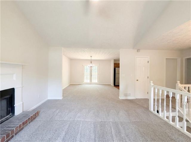 100 Stone Creek Drive, Covington, GA 30016