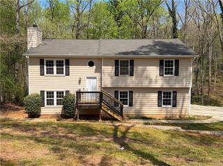 100 Stone Creek Drive, Covington, GA 30016