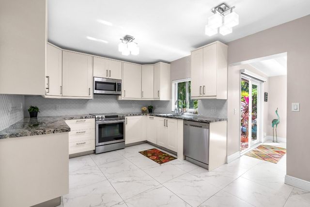 1502 SW 24th Street, Fort Lauderdale, FL 33315