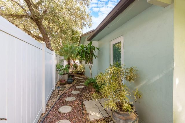 1502 SW 24th Street, Fort Lauderdale, FL 33315