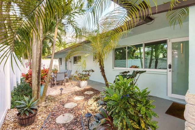 1502 SW 24th Street, Fort Lauderdale, FL 33315