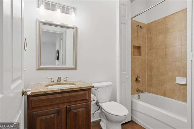 4850 Ivy Ridge Drive SE 404, Atlanta, GA 30339