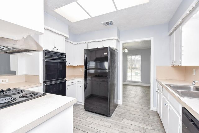 11623 Kirkhollow Drive, Houston, TX 77089