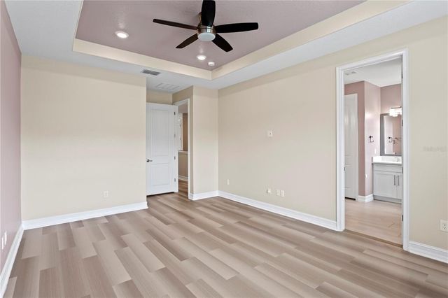 4887 ISOLA COURT, Wesley Chapel, FL 33543