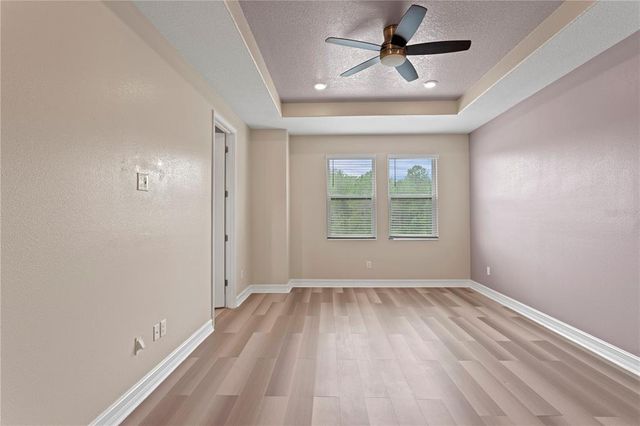 4887 ISOLA COURT, Wesley Chapel, FL 33543