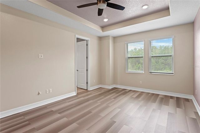 4887 ISOLA COURT, Wesley Chapel, FL 33543