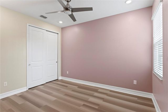 4887 ISOLA COURT, Wesley Chapel, FL 33543