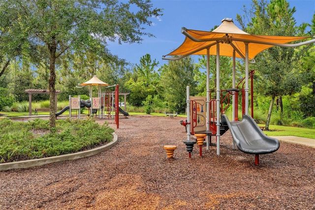 4887 ISOLA COURT, Wesley Chapel, FL 33543