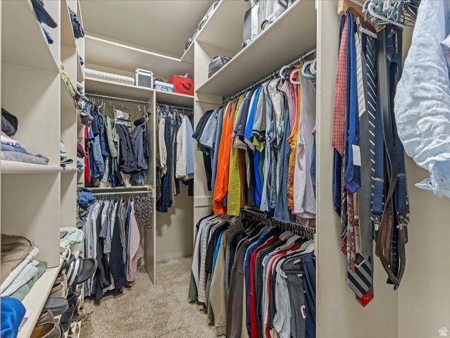 732 W 2300 S, Syracuse, UT 84075