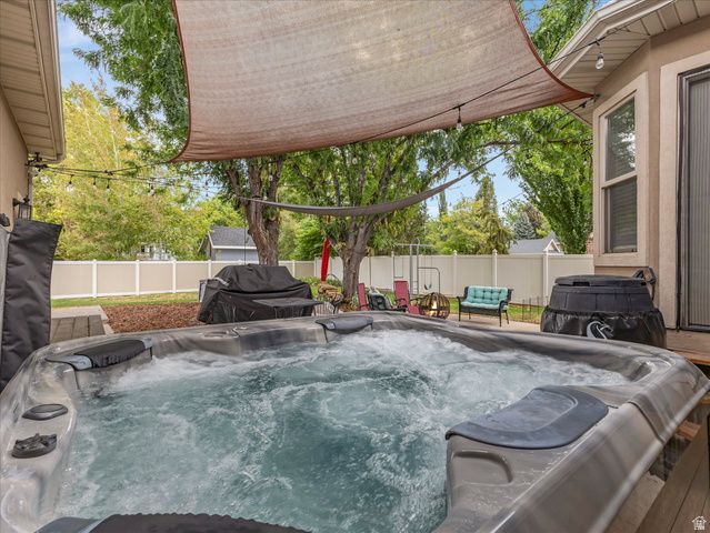 732 W 2300 S, Syracuse, UT 84075