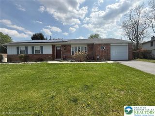 4860 Hemlock Street, Allentown City, PA 18106