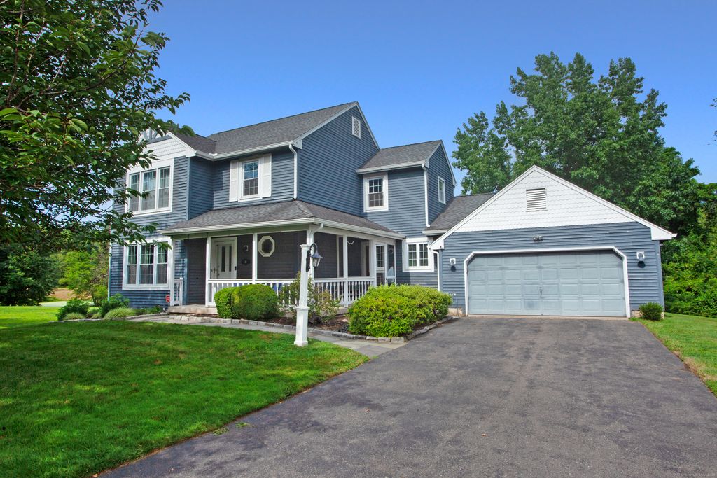 39 Quail Run, Bloomfield, CT 06002