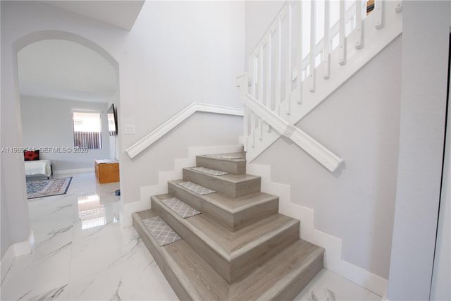 972 NE 36th Ave, Homestead, FL 33033