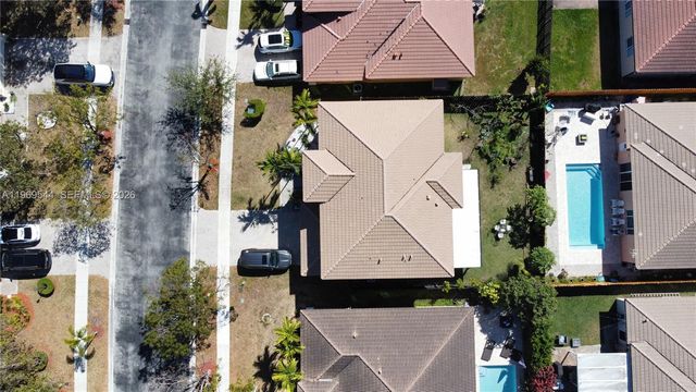 972 NE 36th Ave, Homestead, FL 33033