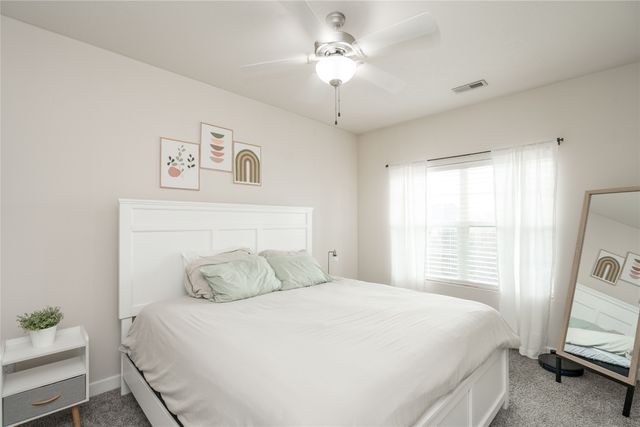 8350 Ep True Parkway 2208, West Des Moines, IA 50266