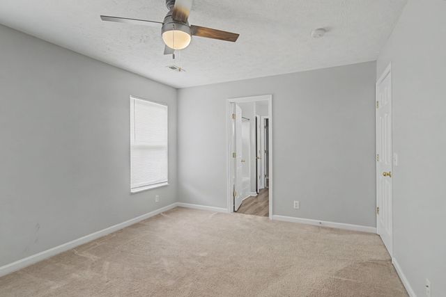 1022 Bradford Park Rd, Mount Juliet, TN 37122