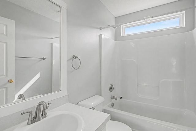 1022 Bradford Park Rd, Mount Juliet, TN 37122