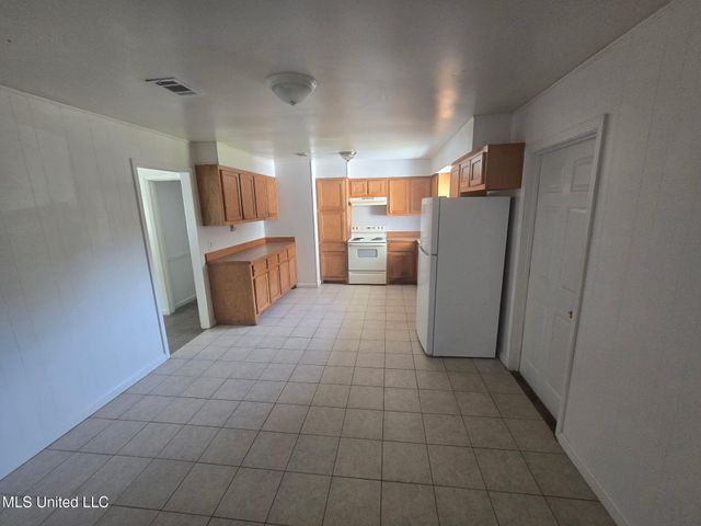 201 Tandy Drive, Gulfport, MS 39503