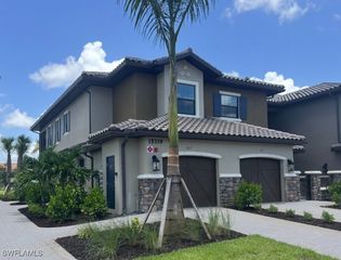 15319 Lucerna ST 202, Naples, FL 34114