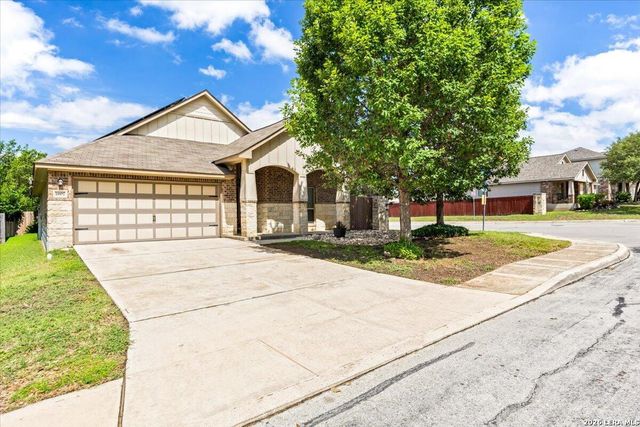 1807 Buffalo Wolf, San Antonio, TX 78245