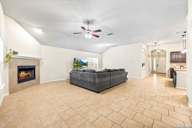 1807 Buffalo Wolf, San Antonio, TX 78245