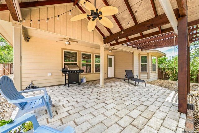 1807 Buffalo Wolf, San Antonio, TX 78245