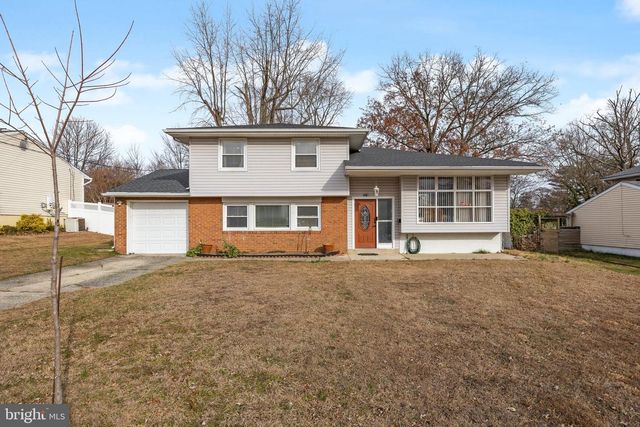 51 SUBURBAN BLVD, Delran, NJ 08075