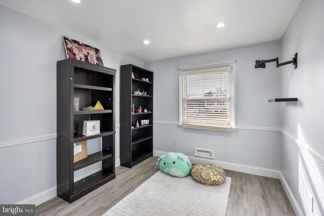 51 SUBURBAN BLVD, Delran, NJ 08075