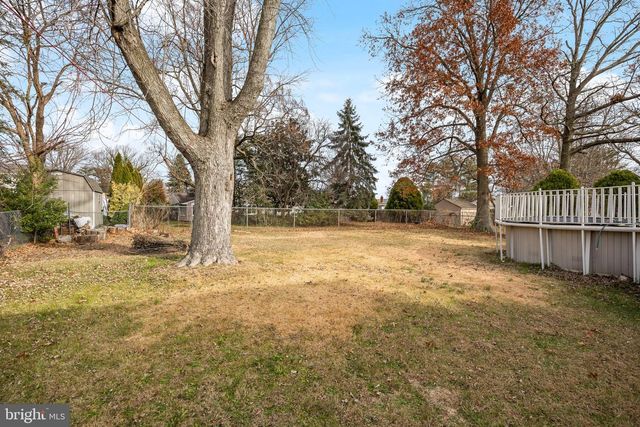 51 SUBURBAN BLVD, Delran, NJ 08075