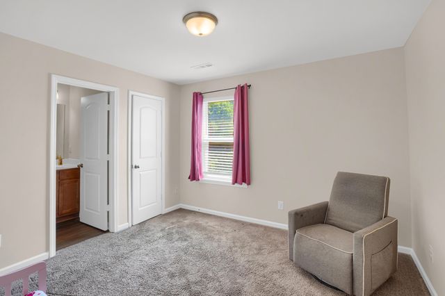 151 Ofner Dr, La Vergne, TN 37086