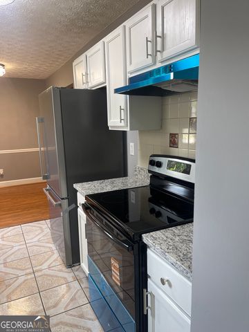 320 Willow Springs Drive, Jonesboro, GA 30238