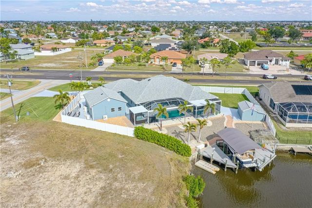 1012 Mohawk PKWY, Cape Coral, FL 33914