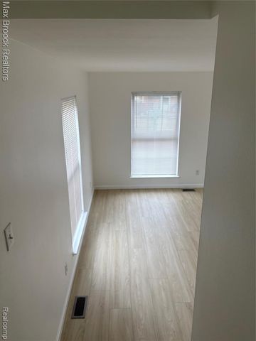 35519 Turner Drive, Sterling Heights, MI 48312