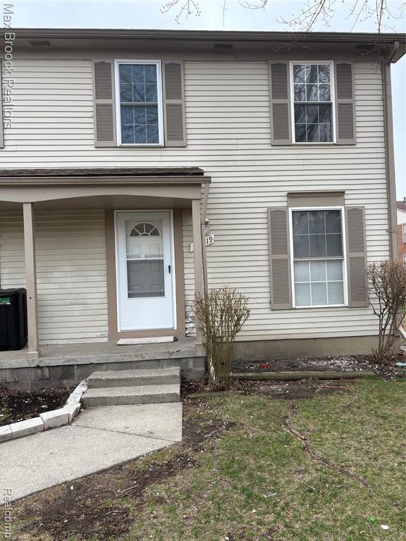 35519 Turner Drive, Sterling Heights, MI 48312