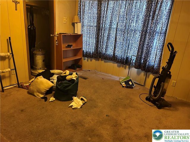 285 Greenbriar Drive, East Allen Twp, PA 18014