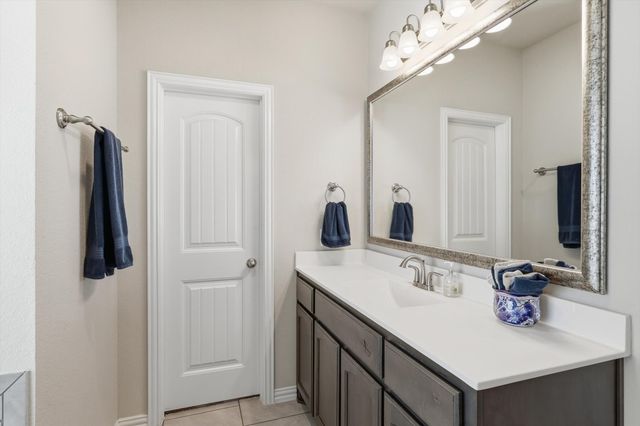 113 Heather Lane, Decatur, TX 76234