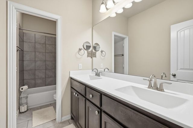 113 Heather Lane, Decatur, TX 76234