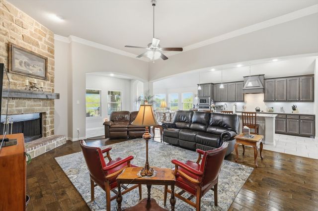 113 Heather Lane, Decatur, TX 76234